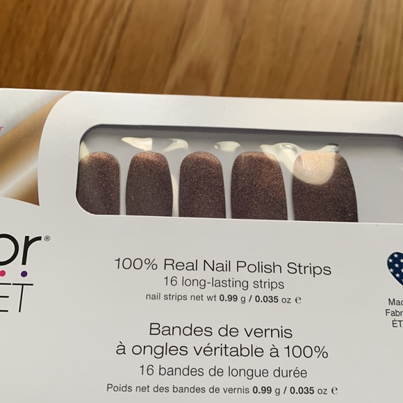 Color Street - Picture 2 of 4